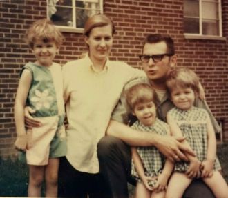 Gerald Kanzeg and family