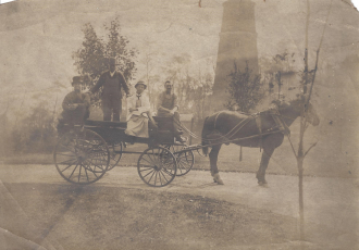 4 People in a Wagon