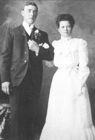 Archie & Ethel Dalgleish Wedding Photo