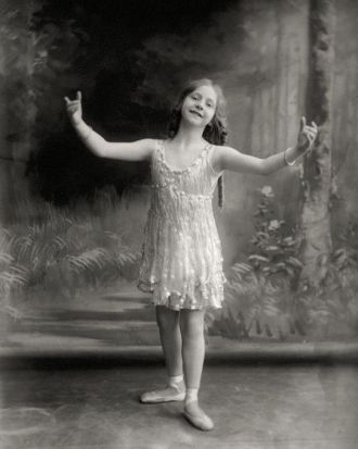 Ballerina Elise Craven