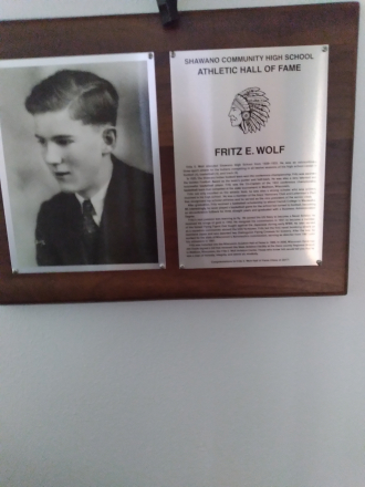 Fritz E Wolf