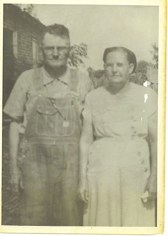 Grandpa Grover Yarbro and grandma daisy ethel taylor Yarbro