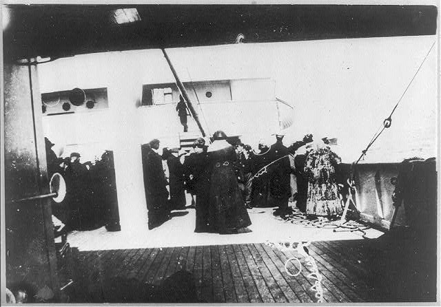 Titanic survivors on the Carpathia