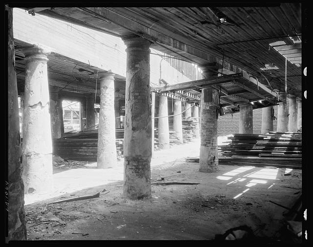 Old French Market, Decatur St., New Orleans, Orleans...