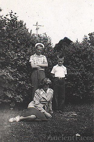 McIntyre boys and Joyce Benning