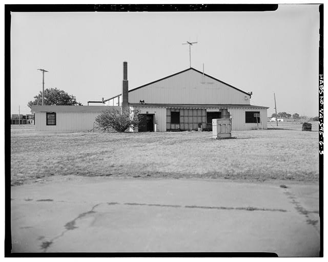 3. VIEW TO SOUTH OF NORTH END, PARTS AND TOOF ROOM AT...