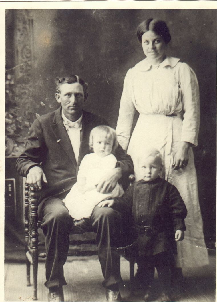 Family of Henry Lafayette Bull
