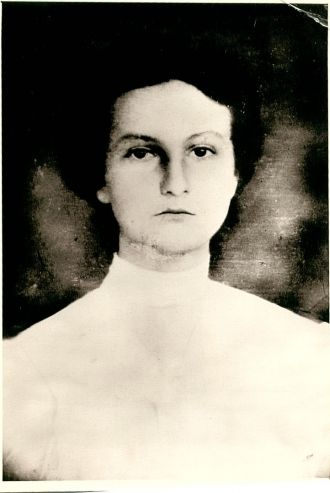 Mary Albina Black Taylor 1913 wedding picture