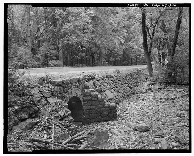 4. VIEW OF SOUTHSIDE DRIVE, FACING EAST, WITH RETAINING...