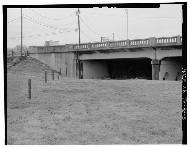 GENERAL VIEW OF TRINITY RIVER BRIDGE, EAST ABUTMENT,...
