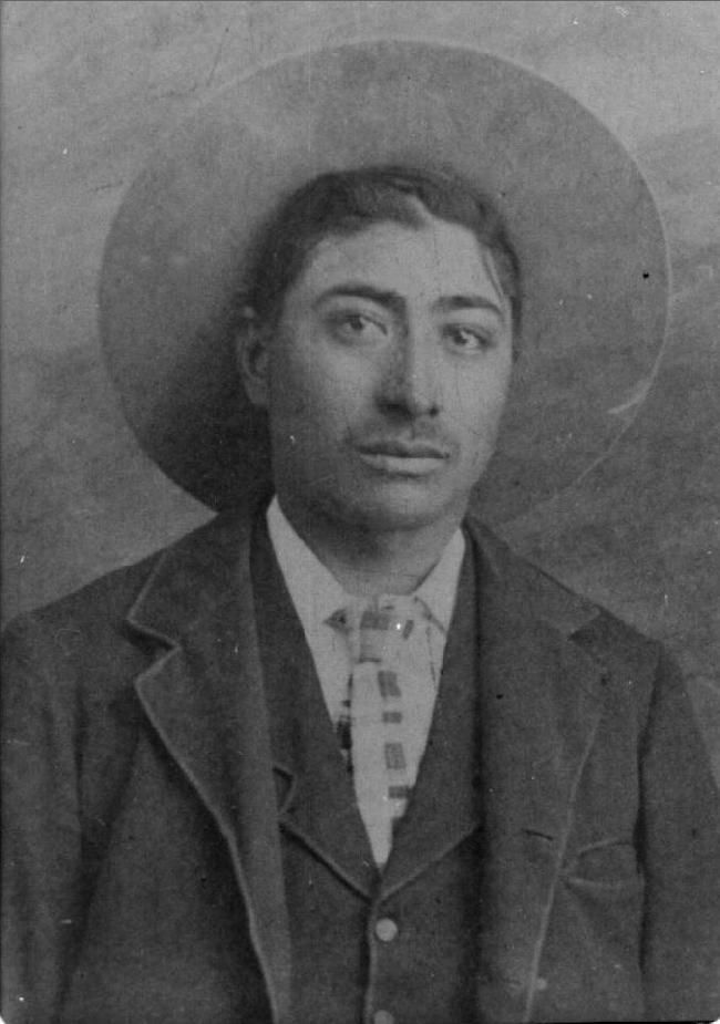 Pierre Dion before 1908