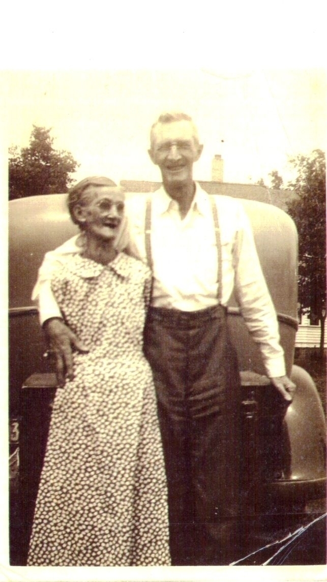 Thomas Douglas Scanlan & Carrie bell Gibson