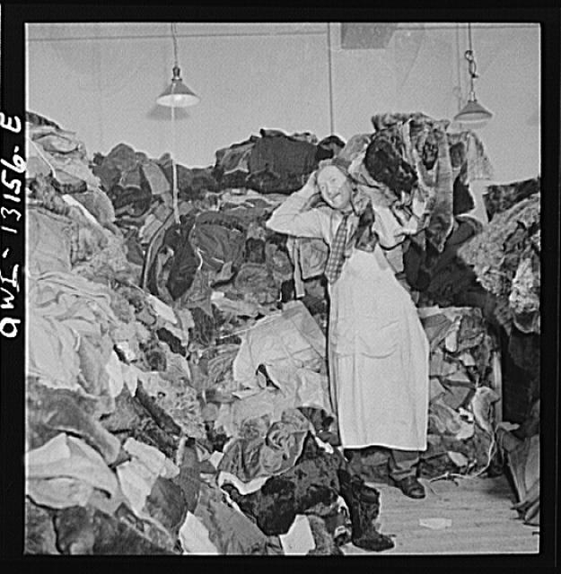 New York, New York. The War Emergency Board of the fur...