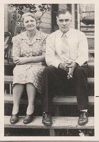 Mary Susan Hicks and husband John Wesley Pinson