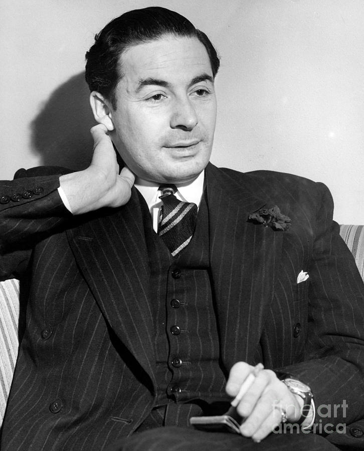 Leo Genn