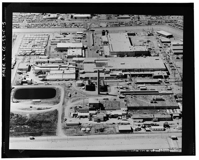 5. AERIAL VIEW LOOKING SOUTH AT THE PLUTONIUM BUILDINGS...