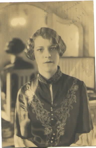 Janice (Crossett) Downing Bates, Oklahoma 1925