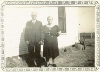 Harl & Rose Stanart