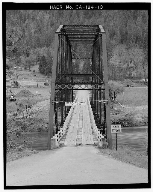 10. VIEW OF NORTH ELEVATION, APPROACH AND ROADWAY...