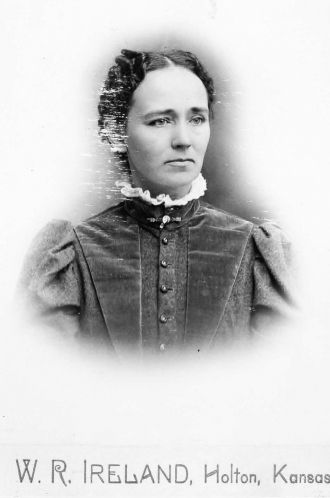 A photo of Elizabeth 'Lib" Wilson Mason