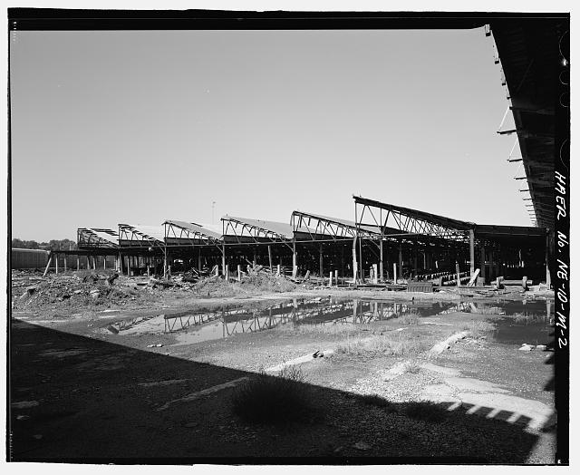 2. East end. View to southwest. - South Omaha Union Stock...