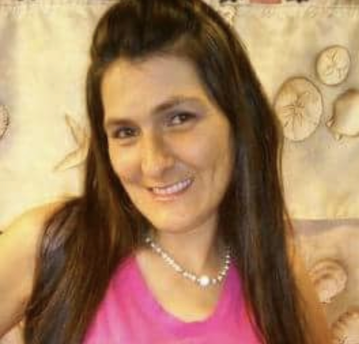 Lorrie J Holbrook