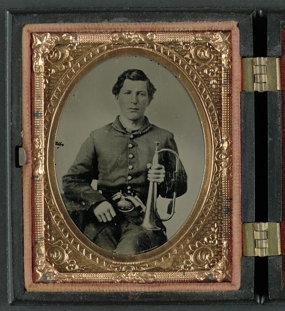 [Unidentified soldier in Union uniform with bugle and...