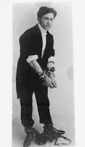 Harry Houdini, full-length portrait