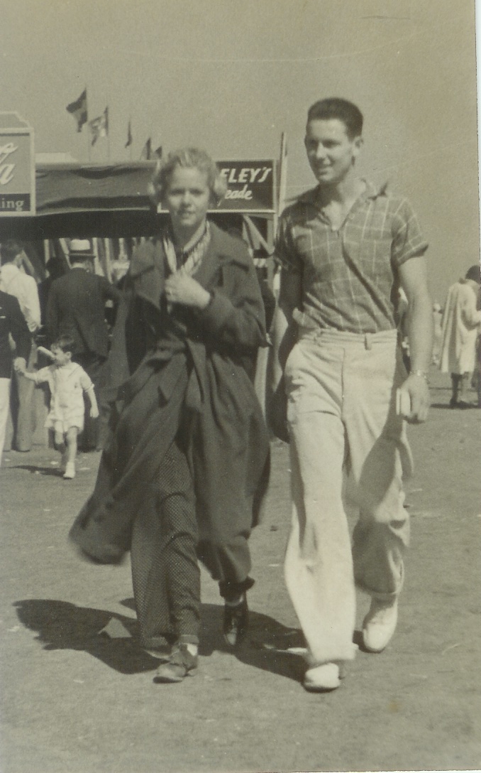 Fern Heuman (Jordan) & Miny Poe, 1936