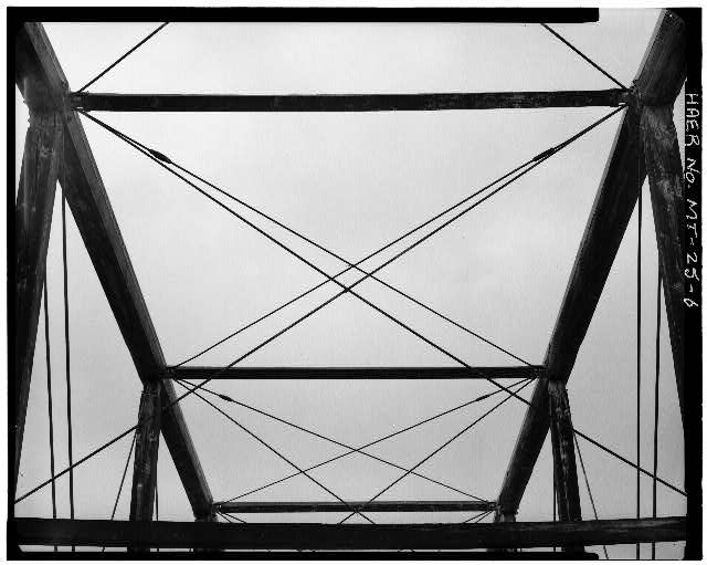 6. DETAIL VIEW OF TOP CHORD SHOWING LATERAL BRACING -...