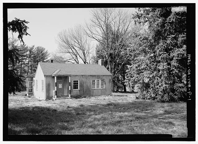 Environmental view from east - Blue Ridge Sanatorium,...