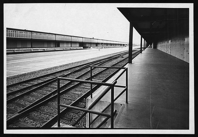 [Railroad siding beside the loading dock, Hunts Point...