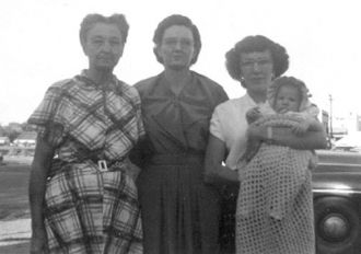 Bertha Smith, Jewel Aguayo, June & Nancy Ramage, 1952