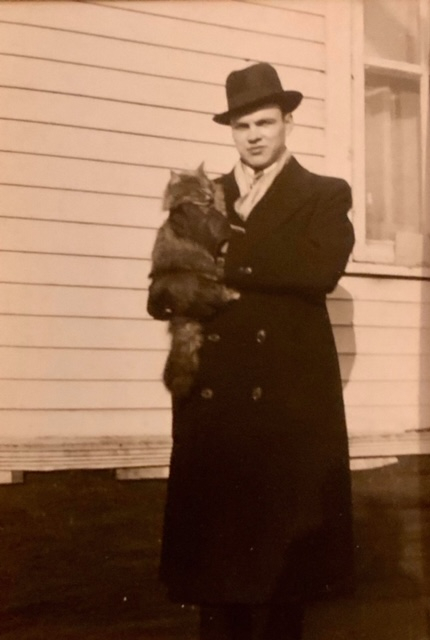 Merrill E Haaheim