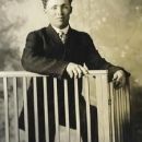 A photo of Earl D Epperson