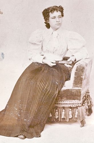 Mrs. J.H. Ray, Jr.