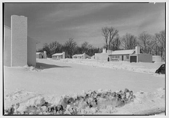 Syosset Gardens, Syosset, Long Island, New York. Harmon...
