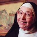 A photo of Sister Wendy Beckett