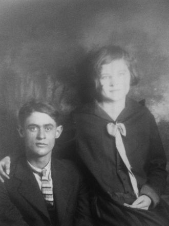 Robert & Addie (Zachary) Jaynes? Indiana 1927