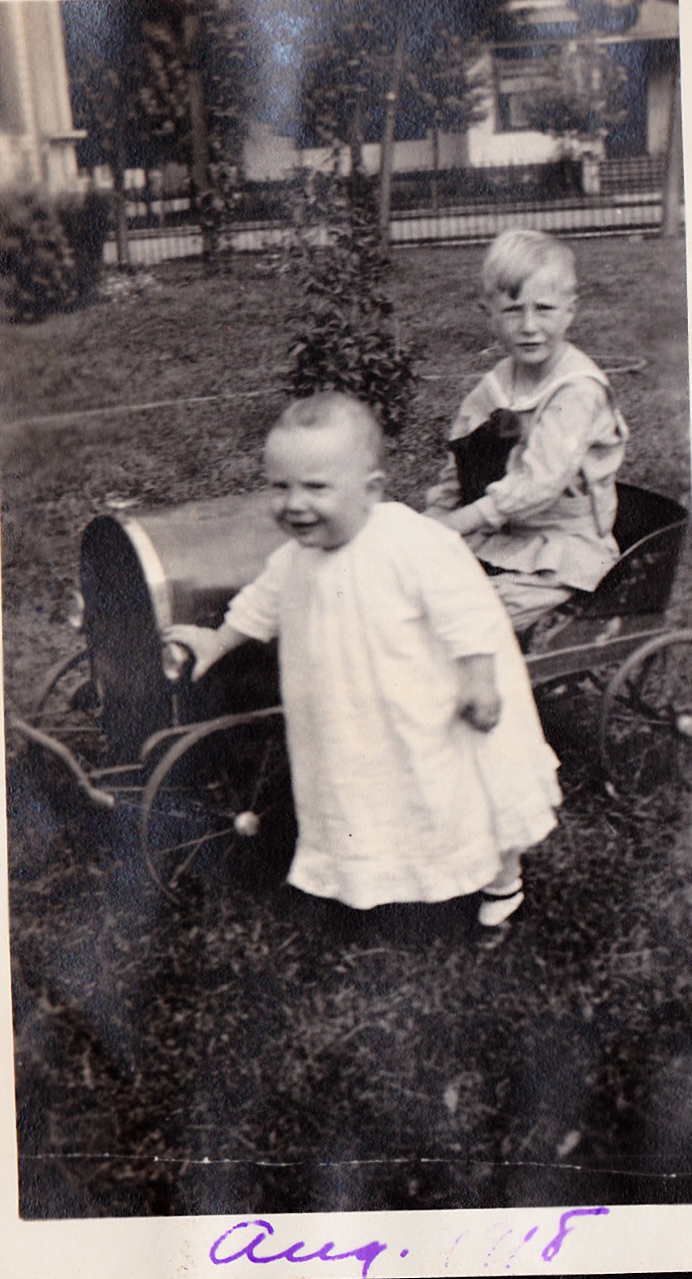Kids in 1918