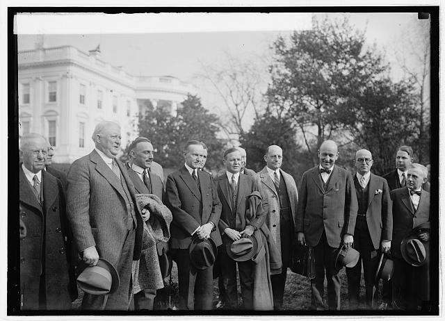 Delegates of Lumber Manufacturers Ass'n. convention with...