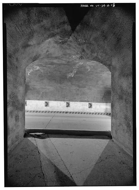 28. GALLERY NO. 5, VIEW FACING IN FROM EXTERIOR -...