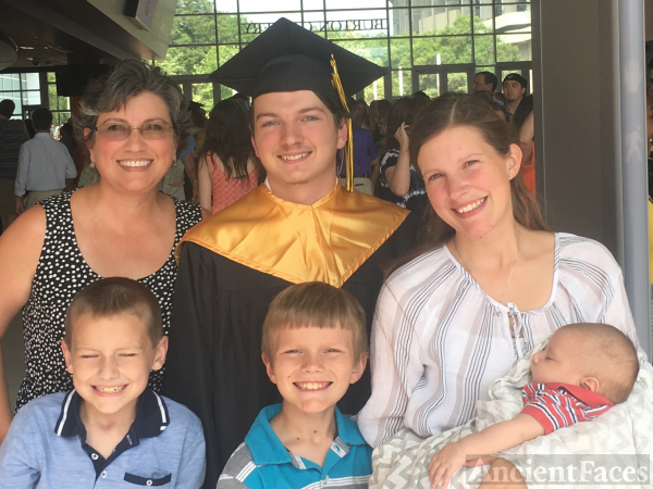 Kammie, Sean, Kirsten, Michael, Clayson, Giovanni
