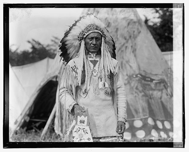 Shr[...] Co[...]t [Native American in traditional...