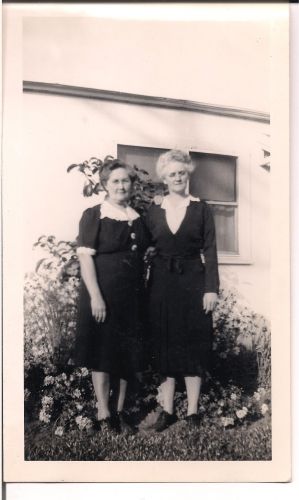 Bettes sisters, 1943