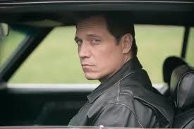 Holt McCallany