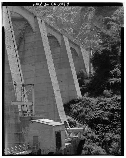 5. EASTERLY VIEW OF BIG DALTON DAM SHOWING THE SHELTER...