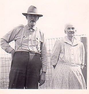 Ed & Ada (Owens) Badgett in Broadview Montana