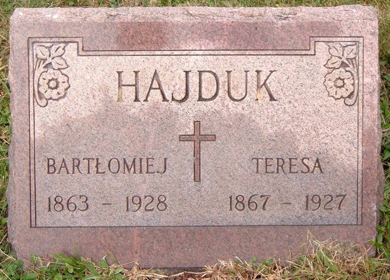 Teresa and Bartholomeus Hajduk gravesite