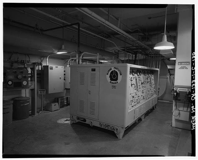 130. VIEW OF CONTROL ROOM (114), LSB (BLDG. 770), FROM...